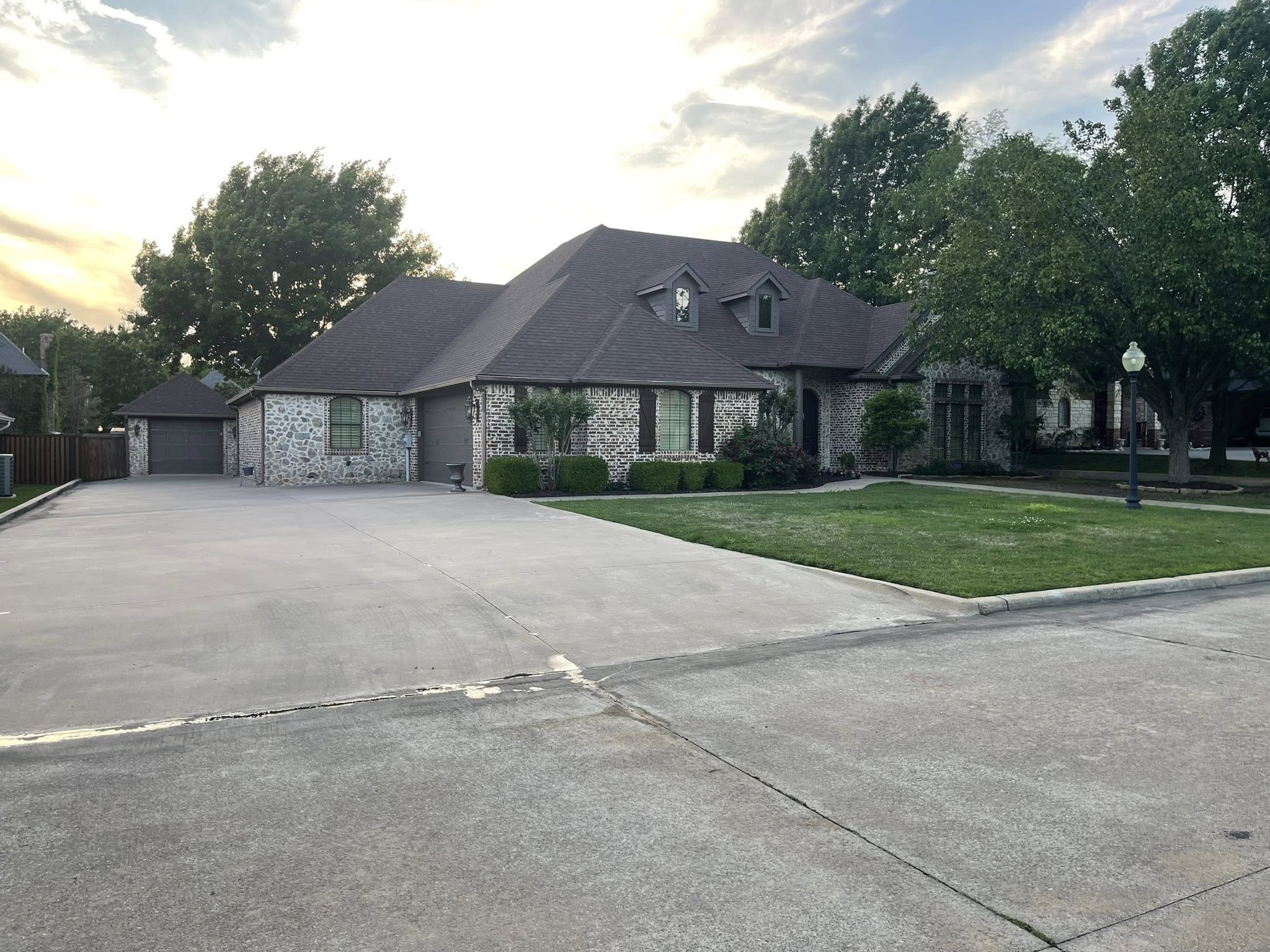 3009 Preston Wood, Durant OK